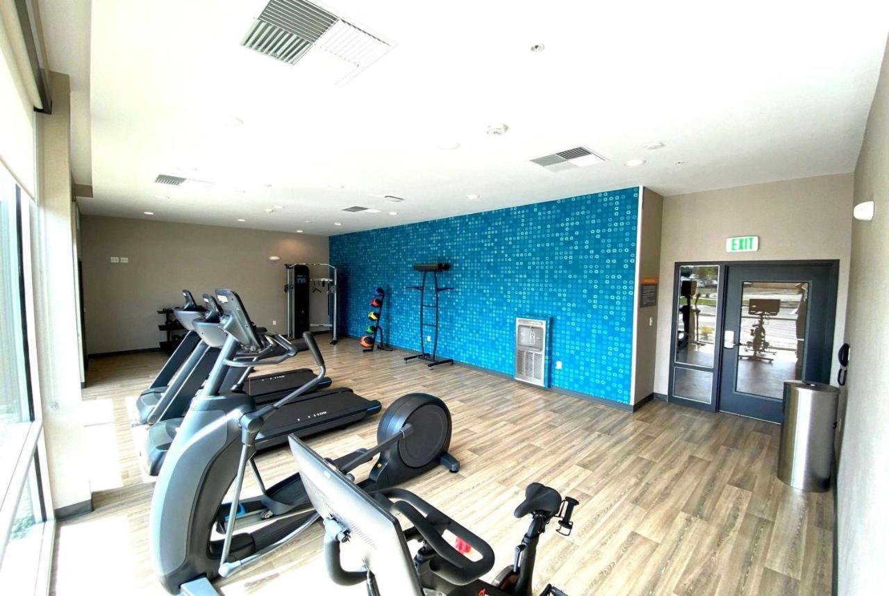 La Quinta Inn & Suites By Wyndham Centralia Εξωτερικό φωτογραφία