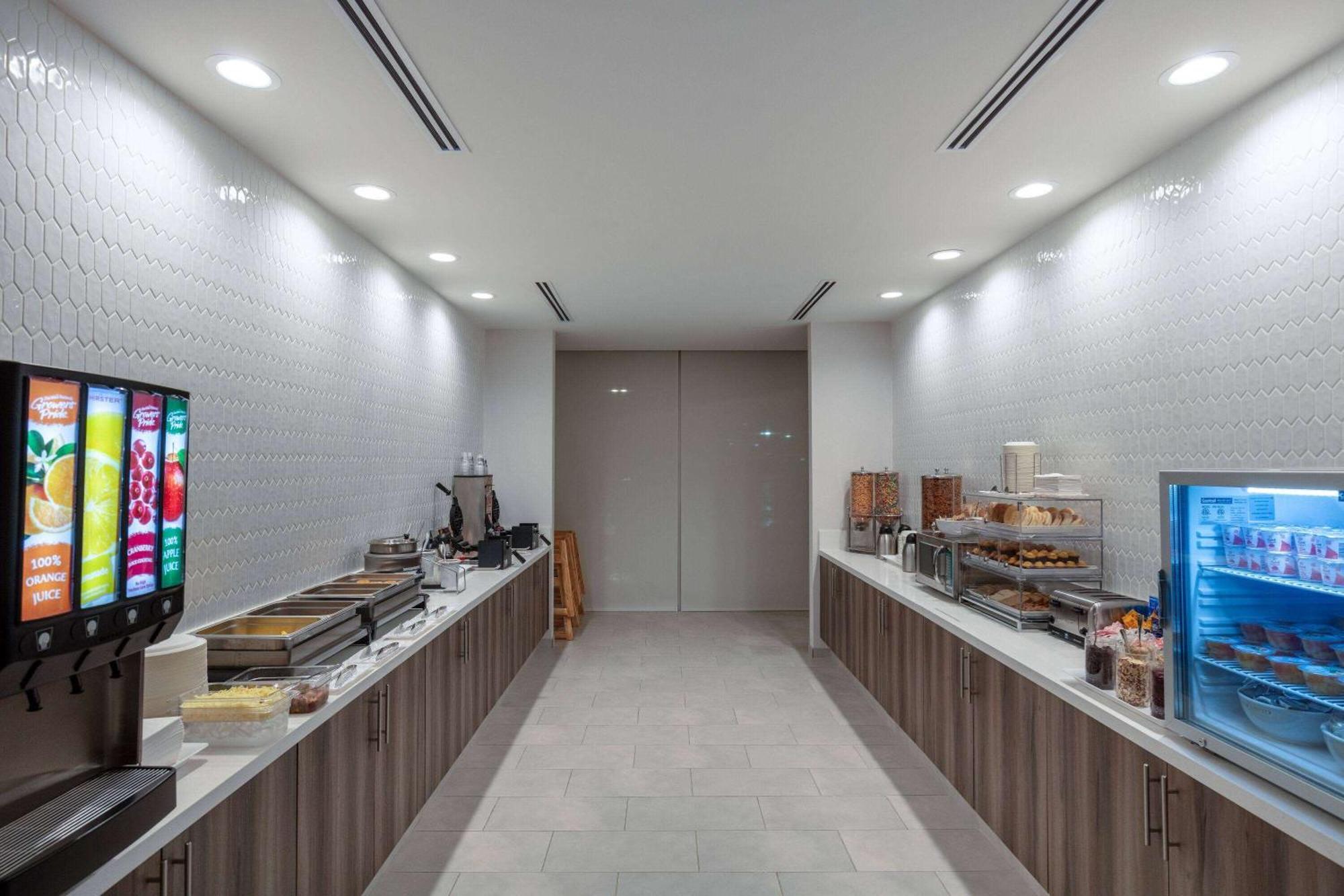 La Quinta Inn & Suites By Wyndham Centralia Εξωτερικό φωτογραφία
