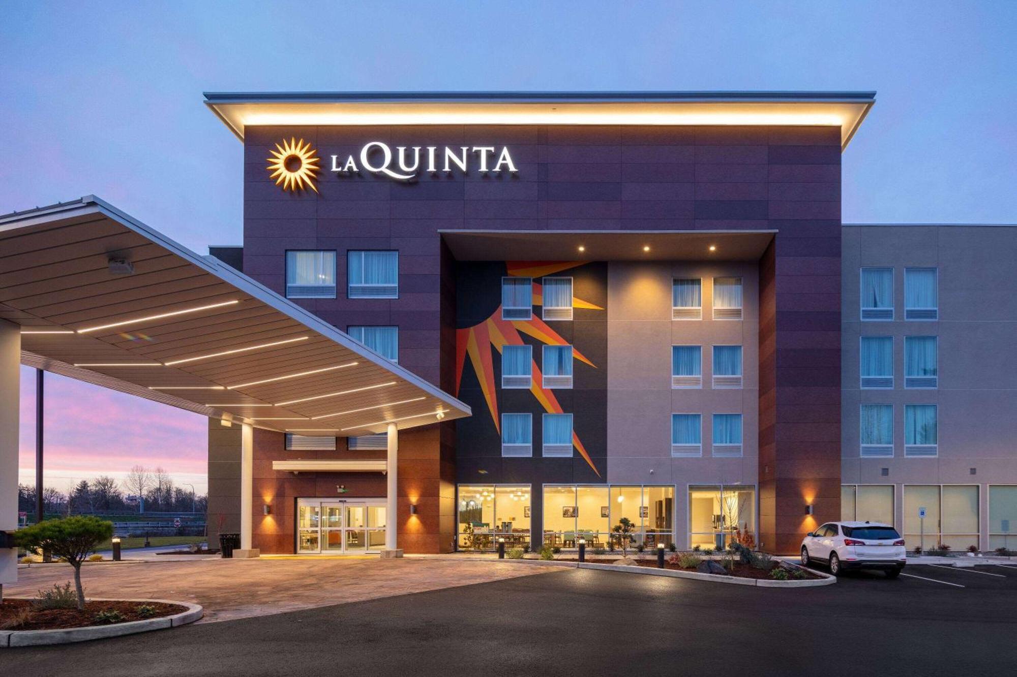 La Quinta Inn & Suites By Wyndham Centralia Εξωτερικό φωτογραφία